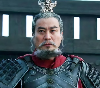 乱世枭雄的困局：袁绍的崛起与陨落