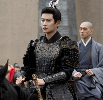 历史与虚构的镜像：元勰与周生辰的原型之辨