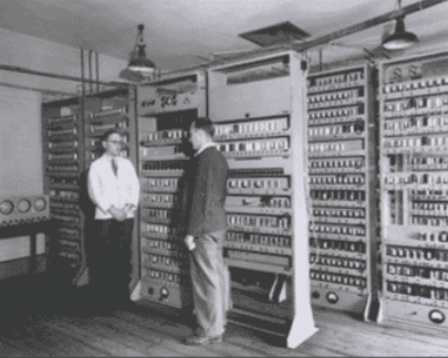 数字浪潮的起点：解码第三次科技革命的时间坐标