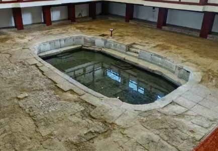 千年皇家园林的“小”与“大”：华清池规模背后的历史密码