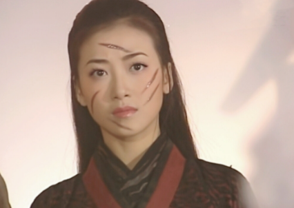 殷离容颜之变：从伤痕到释然，一场江湖幻梦的觉醒