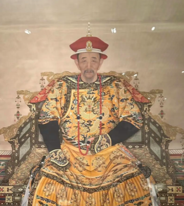 康熙生育传奇：长寿、体质与制度交织的帝王“高产”密码