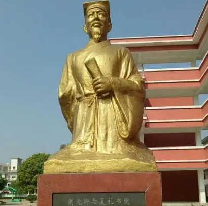 空留争论对长天：刘元卿“争雁”寓言里的机会成本