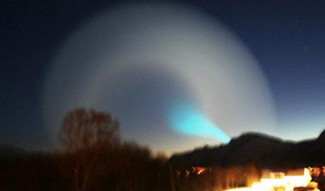 亚丁湾星门事件：一场被谣言裹挟的“神秘风暴”