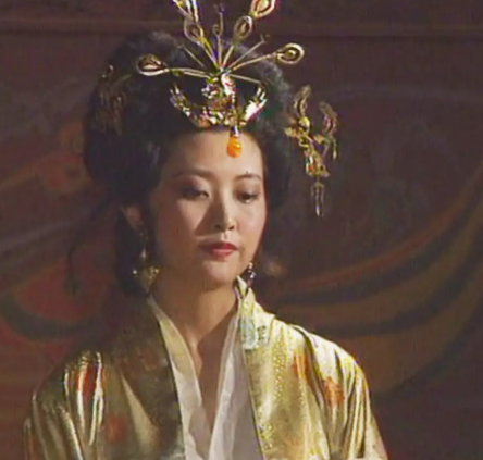 何进敢杀董太后：礼法、权力与政治博弈的交织