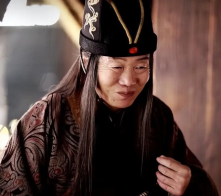 揭开历史迷雾：太监与宦官的异同辨析