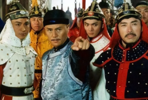 阿敏跻身四大贝勒之列：血缘、战功与政治平衡的交织