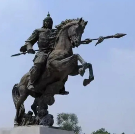 铁枪破阵：南宋猛将杨再兴的武器传奇