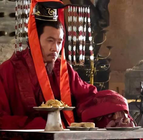 晏婴：齐景公的肱股之臣与灵魂挚友