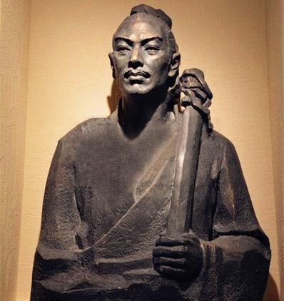 氾胜之：黄土地上的农学先驱与山东故里的渊源