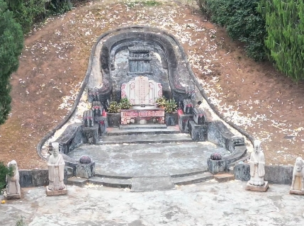 翁万达墓：历史遗迹的沧桑与守护之痛