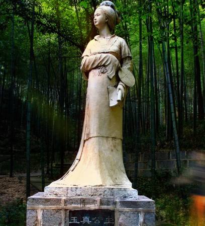 玉真公主与李白：盛唐诗坛的传奇交集