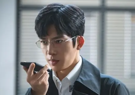 钢铁森林江寒声以前戒过毒吗？