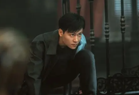 钢铁森林蒋诚和女主周瑾最后在一起了吗？