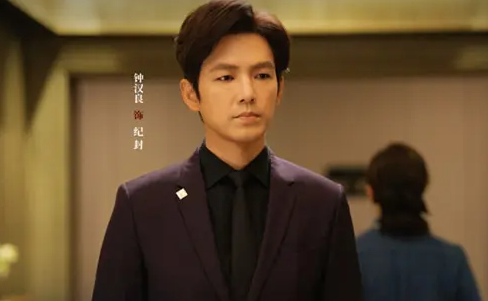 蜜语纪纪封暂停中餐厅营业的原因解析