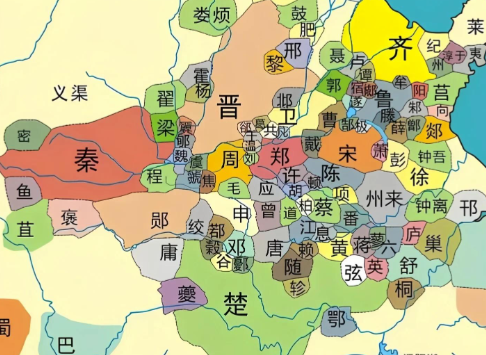 权柄旁落：诸侯崛起下王室管控的崩塌轨迹