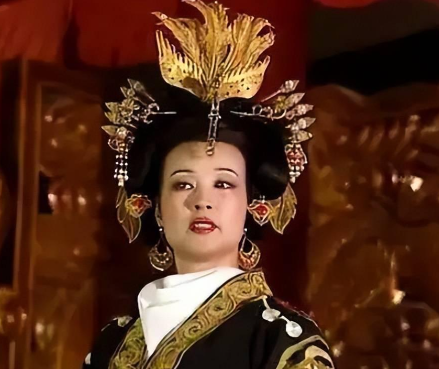 破局与立制：武则天改唐为周的权力逻辑与时代必然