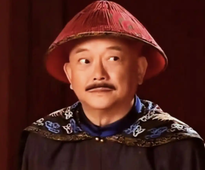 权倾朝野终成空：和珅的敛财之路与嘉庆清算
