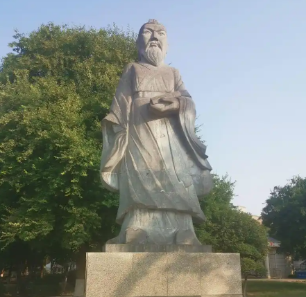 以笔为刃破迷信：范缜与南朝思想格局的裂变