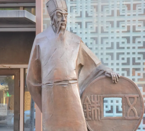 盐铁为刃：桑弘羊的财政革新与汉武雄风的后盾