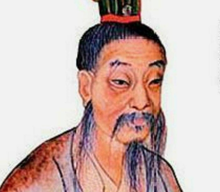 智辩定乾坤：晏婴辅齐的纵横捭阖之道