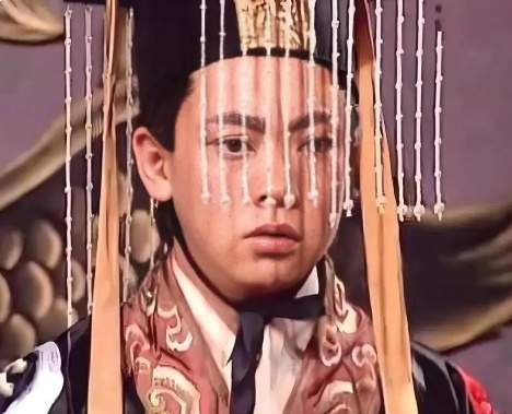 从明主到暴君：孙皓的执政蜕变与东吴的覆灭之路