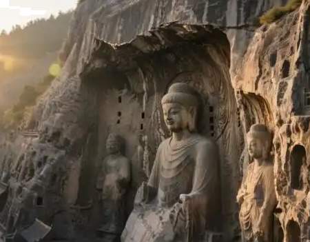 伊阙崖间刻北朝：匠心凝成龙门石窟的烟火史诗