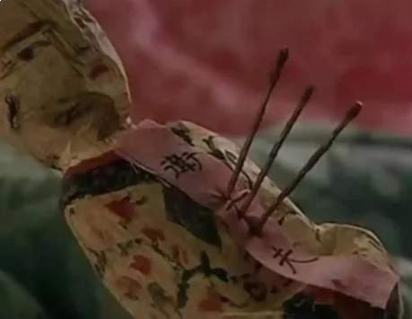 深宫咒影巫蛊之祸，皇室血脉的血色劫数
