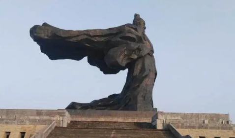 为何说汉高祖刘邦并不是古代杀戮功臣的代表皇帝？