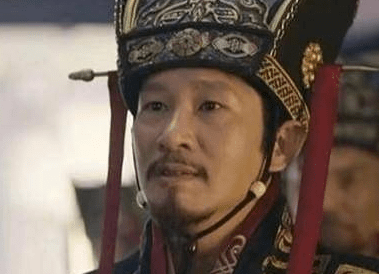 曹操手下那么多谋士，为何赤壁之战没人发现呢？