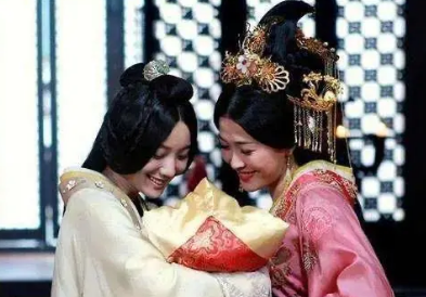 平阳公主为什么恨卫子夫？二人之间有什么恩怨？