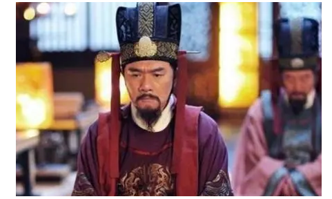 为何古代读书人那么热衷于做官呢？