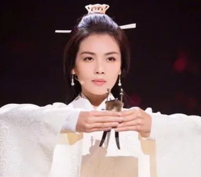 祖甲有几任妻子？都是谁？