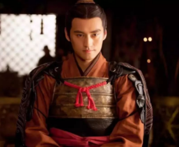 王莽和刘秀是什么关系？他们有什么联系？