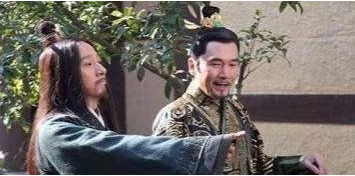 楚肃王灭了70多家贵族，灭族的原因是什么?