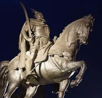萨拉丁和成吉思汗是什么人？二人的实力如何？