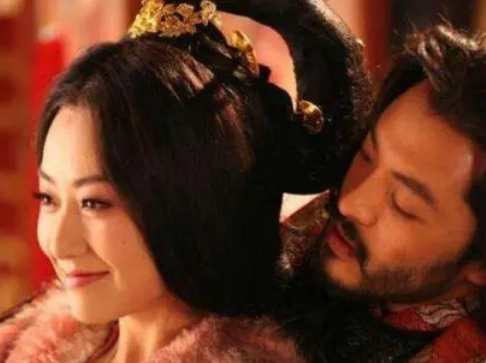  杨广与吴降仙之间有关系吗？是什么关系？