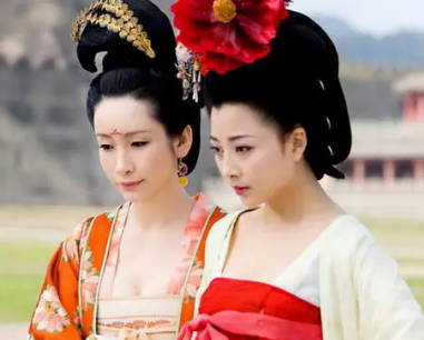 荣国夫人的大女儿叫什么？是武顺吗？