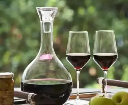  世界上最好的红酒有哪些?有什么历史？