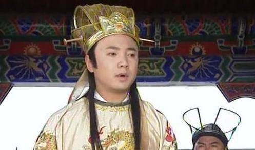 朱元璋给孙子留下了一人，但朱允炆不知如何利用，朱棣得知后捧腹大笑