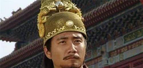 建文帝消失，朱棣挂念不已，21年后神秘人在深夜求见：找到了建文帝