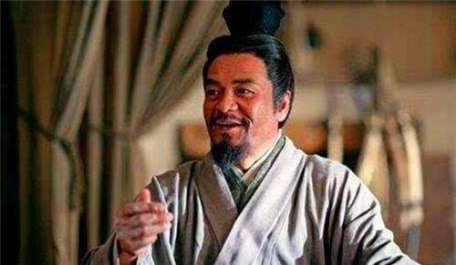 他是三国时期唯一的全面之人，文才武略皆备，名声震慑天下。至今，韩国仍有30万人在他的后裔之中。