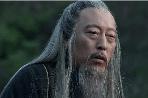 魏明帝送来棉服，司马懿宁愿士兵冻死也不发放，实则高明
