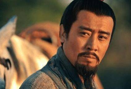 刘备以兴复汉室为口号，为何汉献帝没有去找他？