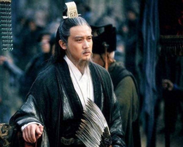 神人诸葛亮设下巧妙一计，用“绳断下葬”法防止盗墓者，误导世人2千年