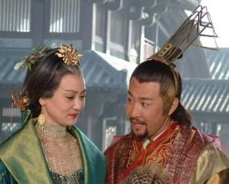 吕雉去世后，她的绯闻男友审食其过得怎么样？