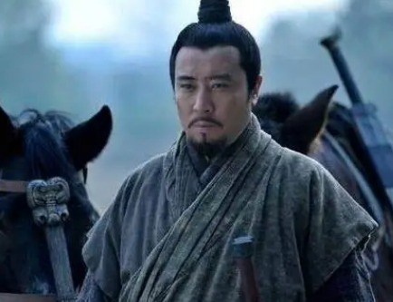 刘辟与刘备关系如何？刘辟为什么保护刘备?