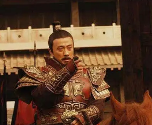 What did Li Yuan do after attacking Changan? Why didnt he immediately proclaim himself emperor?