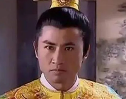 柴荣不死，赵匡胤会怎么做？会谋反吗?