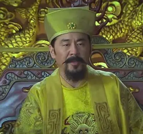 Comparative Study between Zhao Guangyi, the Second Emperor of Song Dynasty, and Zhao Kuangyin, the First Emperor of Song Dynasty